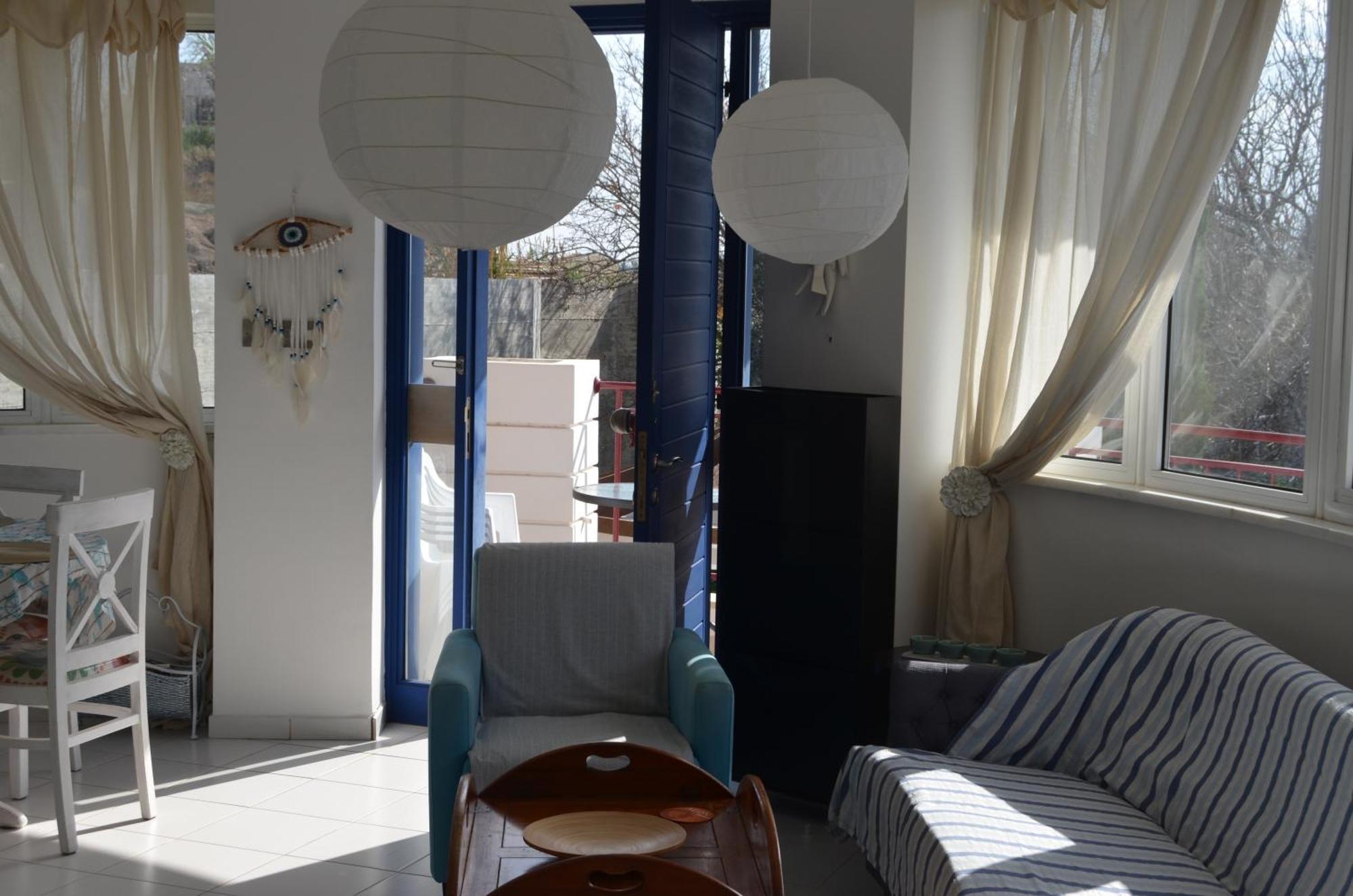 Mia'S Cove Apartment Paphos Ngoại thất bức ảnh