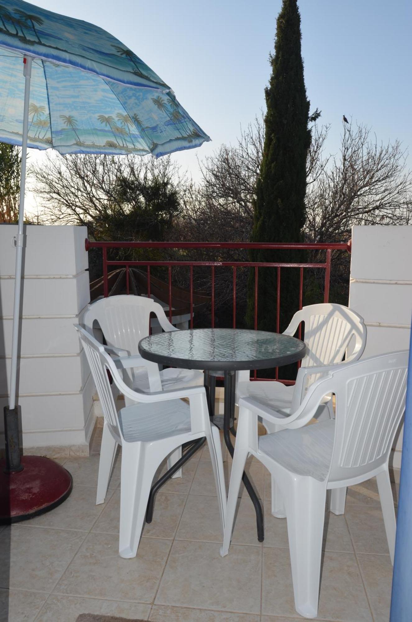 Mia'S Cove Apartment Paphos Ngoại thất bức ảnh