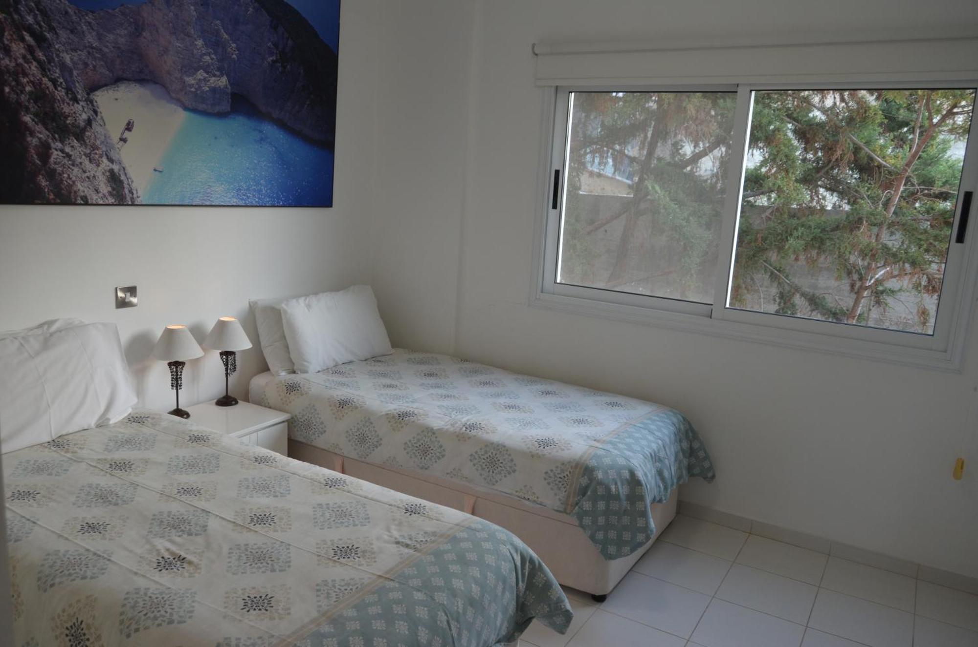Mia'S Cove Apartment Paphos Ngoại thất bức ảnh